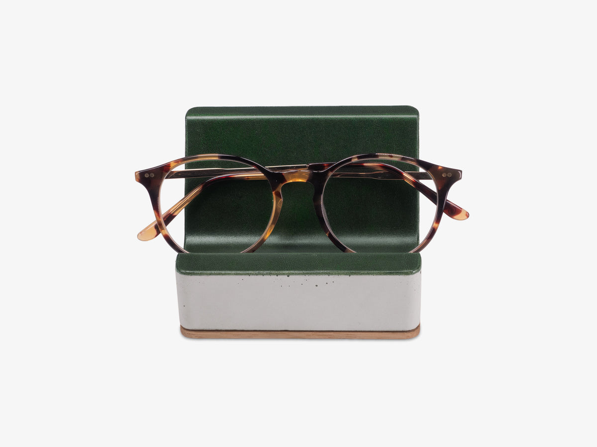 White Oak Glasses Rest, Italian Leather, in use, front view